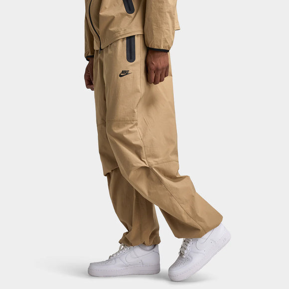 Nike Tech Joggers