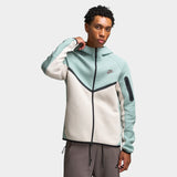 Nike Tech Men's Fleece TRACKSUIT - Dusty Sage/Light Orewood Brown/Plum Eclipse