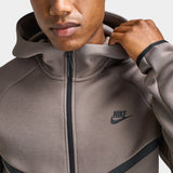 Nike Tech Fleece ensemble pack