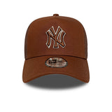 NEW ERA PATCH TRUCKER UNISEX - Cap - brown