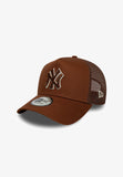 NEW ERA PATCH TRUCKER UNISEX - Cap - brown