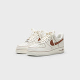 Nike Sportswear AIR FORCE 1 - Trainers - ivory/saddle brown