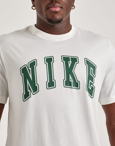 mens Nike Club t-shirt white/green