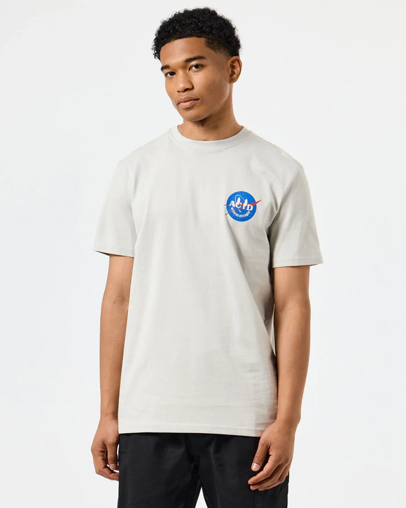 Graphic T-Shirt – Weekend Offender