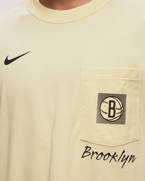 Nike BKN M NK CTS M90 SS PKTEE Yellow |