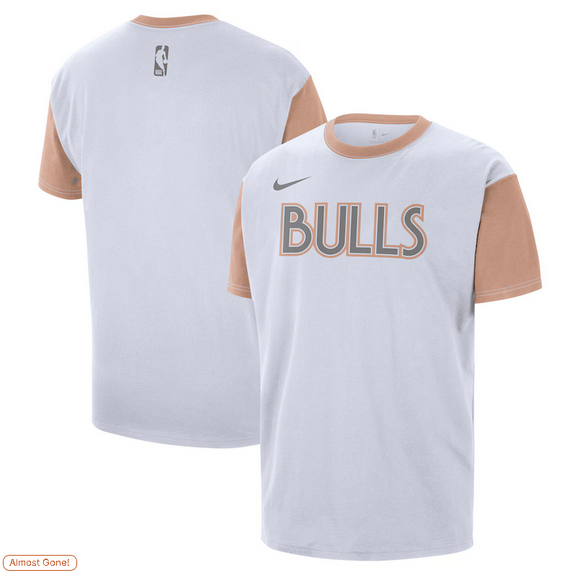 Chicago Bulls Nike City Edition Courtside Colourblock T-Shirt - Mens