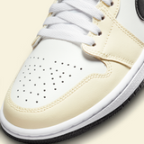 Air Jordan 1 Mid WMNS ‘’Coconut Milk’’