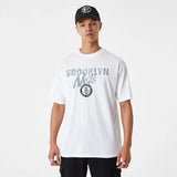 Team Script Brooklyn Nets Oversized T-Shirt