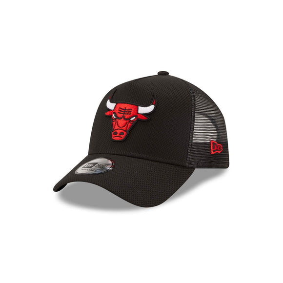 Chicago Bulls New Era NBA Black Base Trucker Cap