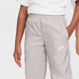 Nike Sportswear Club