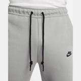 Nike Sportswear Tech Fleece Men's Pale Green