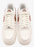 Nike Sportswear AIR FORCE 1 - Trainers - ivory/saddle brown