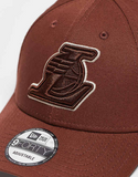 New Era Los Angeles Lakers 9forty outlined logo cap in brown