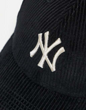 New Era NY Yankees 9forty cord cap in black