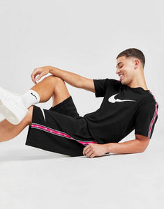 NIKE SPORTSWEAR REPEAT FRENCH-TERRY SHORT