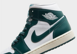 Jordan 1 Mid Oxidised Green