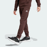 adidas Essentials Fleece Regular Tapered Joggers