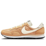 Nike Air Pegasus '83 Marron