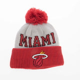 New Era Miami Heat NBA Tip Off Bobble Knit Hat in Black