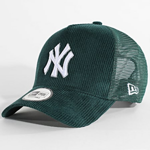 New Era NY Yankees Ribbed Trucker Cap Dark Green