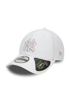 New York Yankees Repreve Outline 9FORTY Adjustable Cap