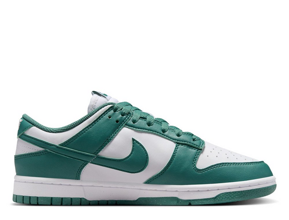Nike Dunk Low Shoes Green
