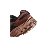 Nike V5 RNR Black Fauna Brown