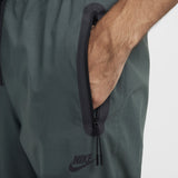 Nike Tech Woven Pants - Vintage Green