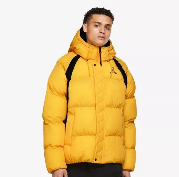 Nike Jordan Essentials Puffer Coat Yellow Black