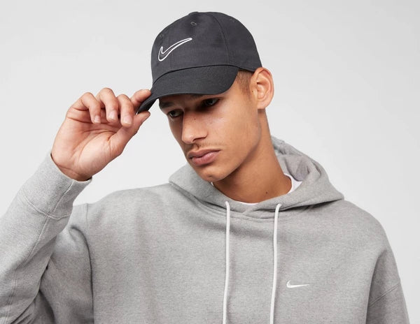 Black Nike Club Unstructured Swoosh Cap – LondonShop Maroc