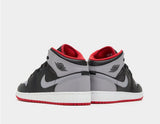 NIKE AIR JORDAN 1 MID