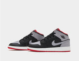 NIKE AIR JORDAN 1 MID