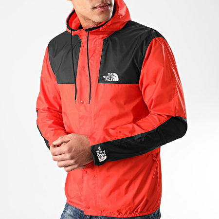 The North Face 1985 Mountain CH37 Hooded Windbreaker Red