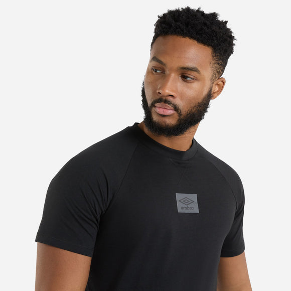 Umbro Mens Black - Adult Small Logo Tee