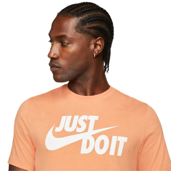 Nike  T-Shirt